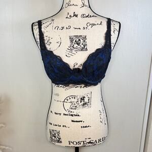 Victoria's Secret Elegant Lace Underwire Bra in Blue with Black Lace size 36C
